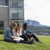 Quest University