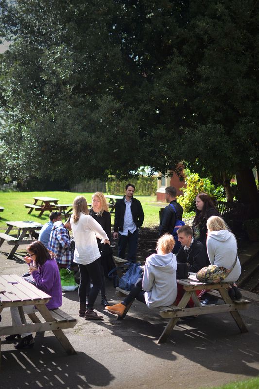 LOXDALE CENTRE